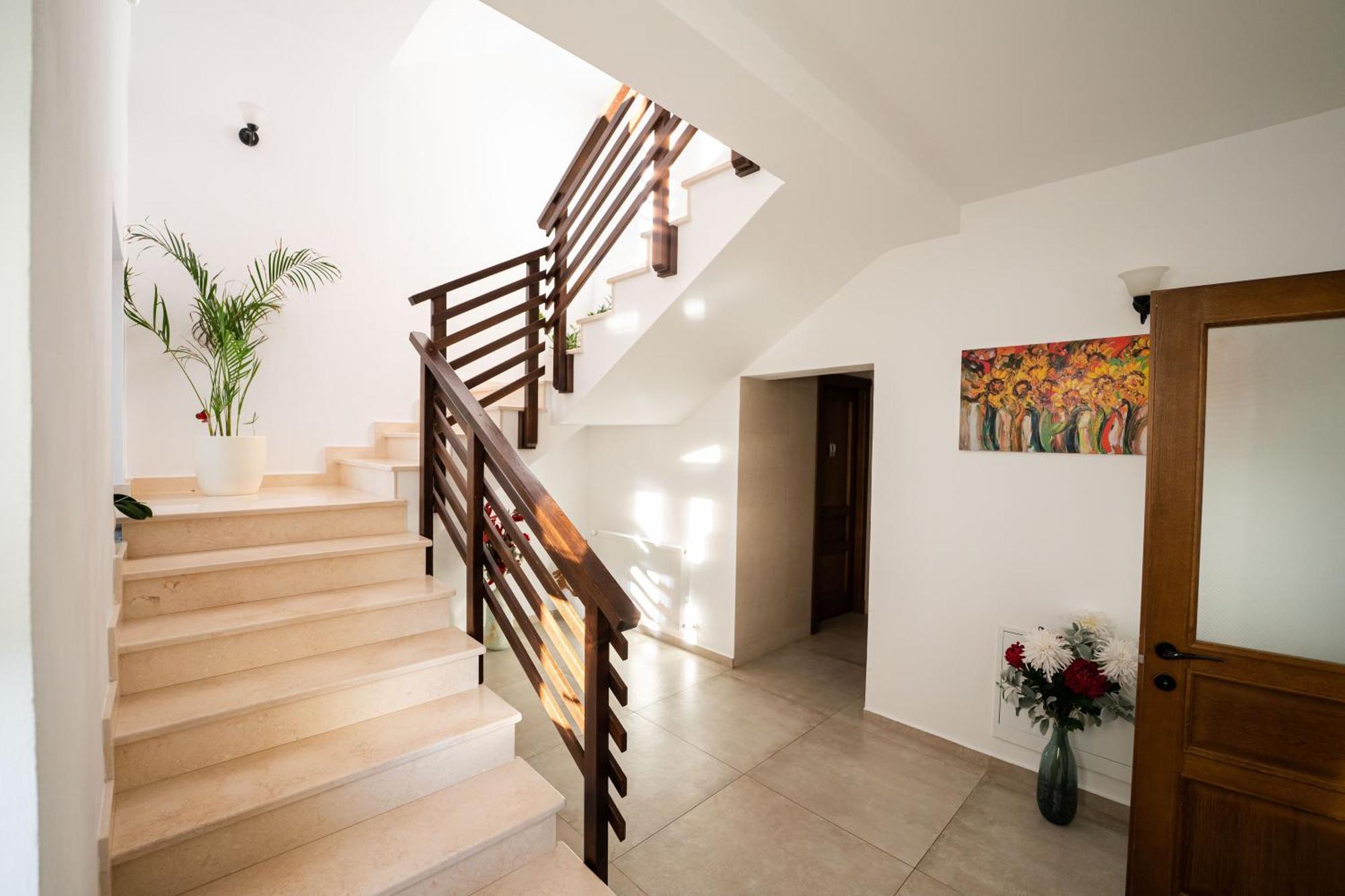 Casa Andra Hotel Siret Bagian luar foto