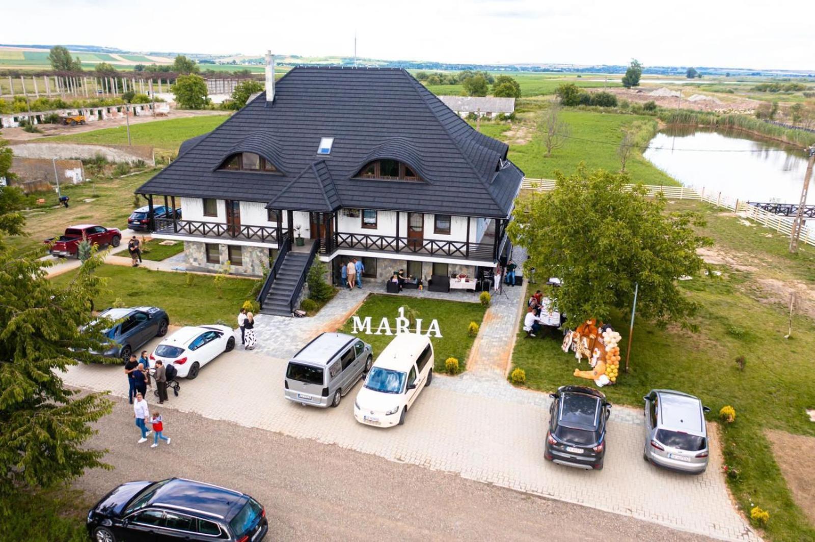 Casa Andra Hotel Siret Bagian luar foto